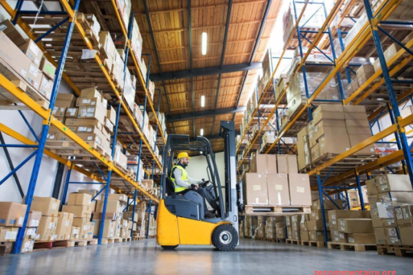 How to Find the Perfect Warehouse Lease Space for Your Unique Needs