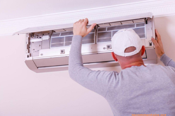 The Top 6 Essential Tasks for Your Yearly AC Maintenance Checklist