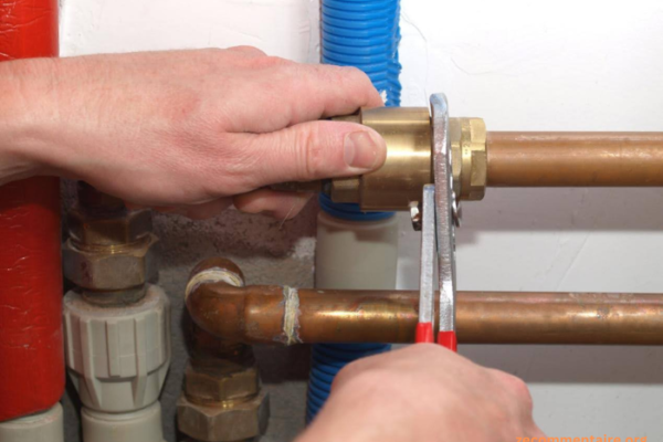 The Top Signs You Need Repiping Services for Your Home