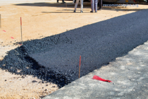 How to Choose the Right Contractor for Your Asphalt Work Needs